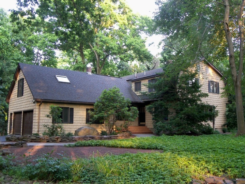 OPEN HOUSE: 46 Featherbed Lane