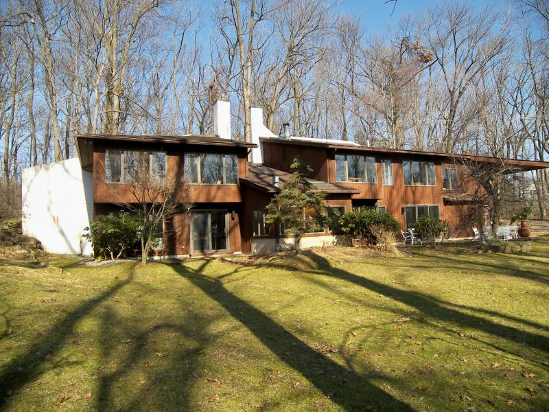 Open House: 912 Milford-Warren Glen, Holland Twp