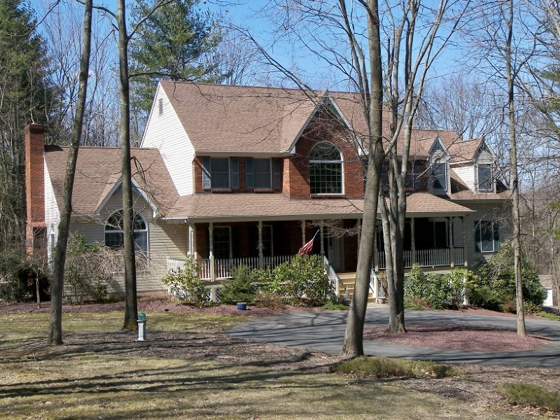 3 Pegg Rd, Raritan Twp